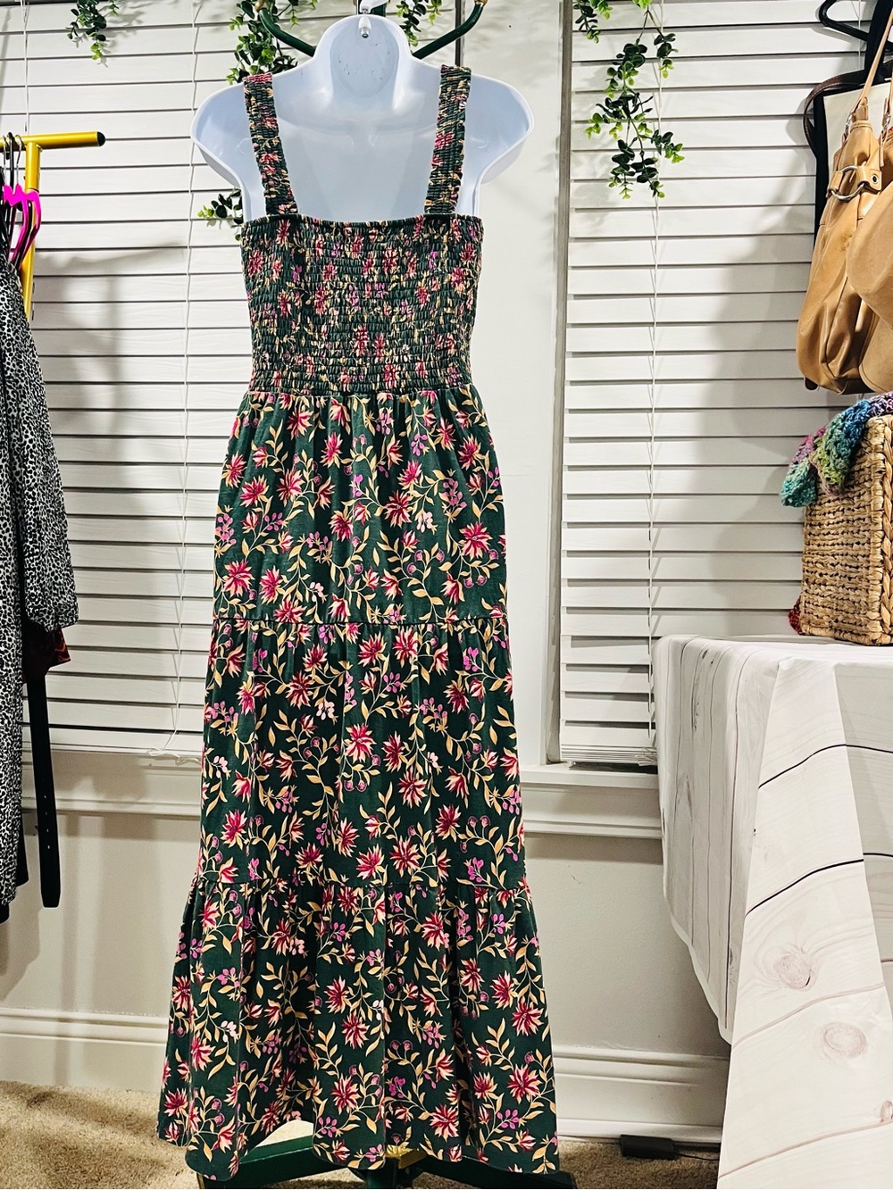 100% Organic Cotton Dark Green Floral Smocked Maxi Dress - Picture 2 of 8